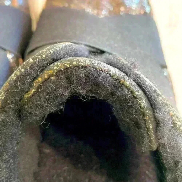 Women's Black Slip-On Shoes - Picture 9 of 10